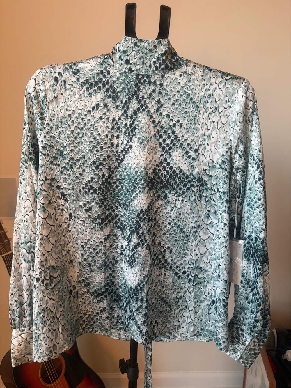 Worthington Boa Animal Snake Print Tie-Neck Blouse Size L NWT